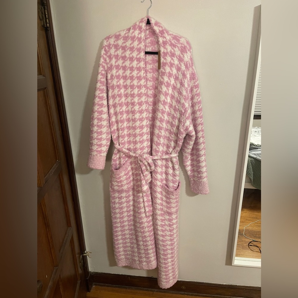 SKIMS pink houndstooth bathrobe, L/XL